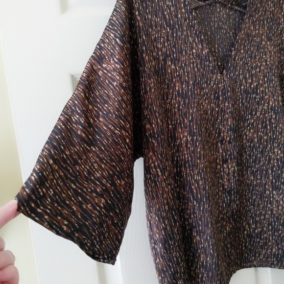 Banana Republic Brown and Black Dolman Sleeve top size S - Picture 2 of 11
